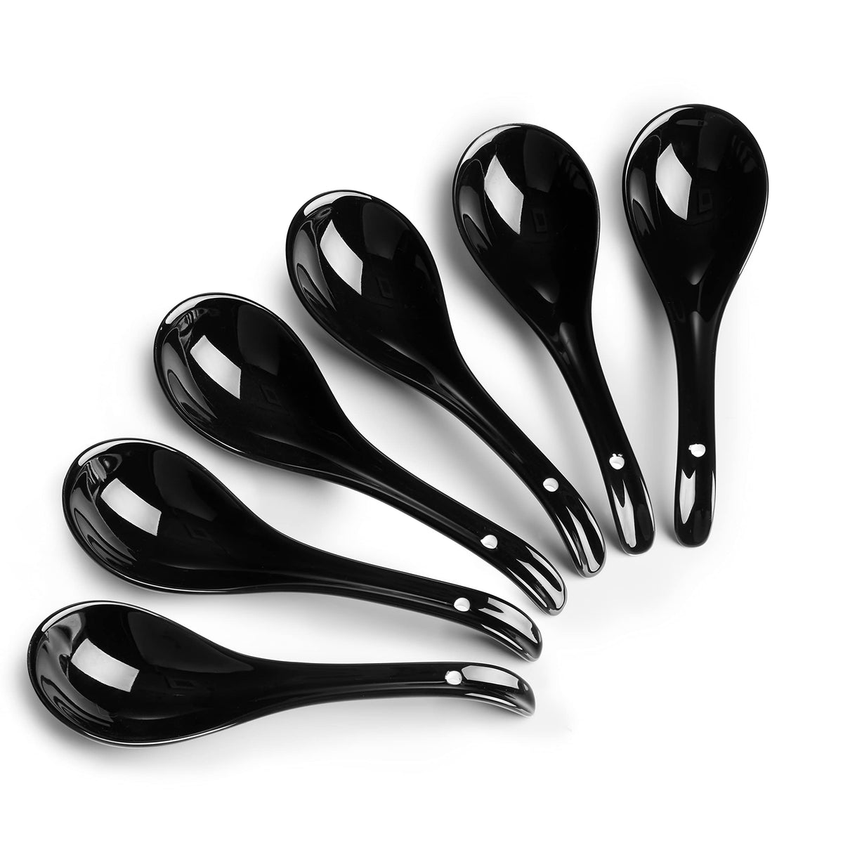 DOWAN Soup Spoons, Ceramic Asian Soup Spoons, White Japanese Spoon Large for Ramen Pho Wonton Dumpling Miso, Deep Oval Hook Design, Set of 4 (4, Soft white)